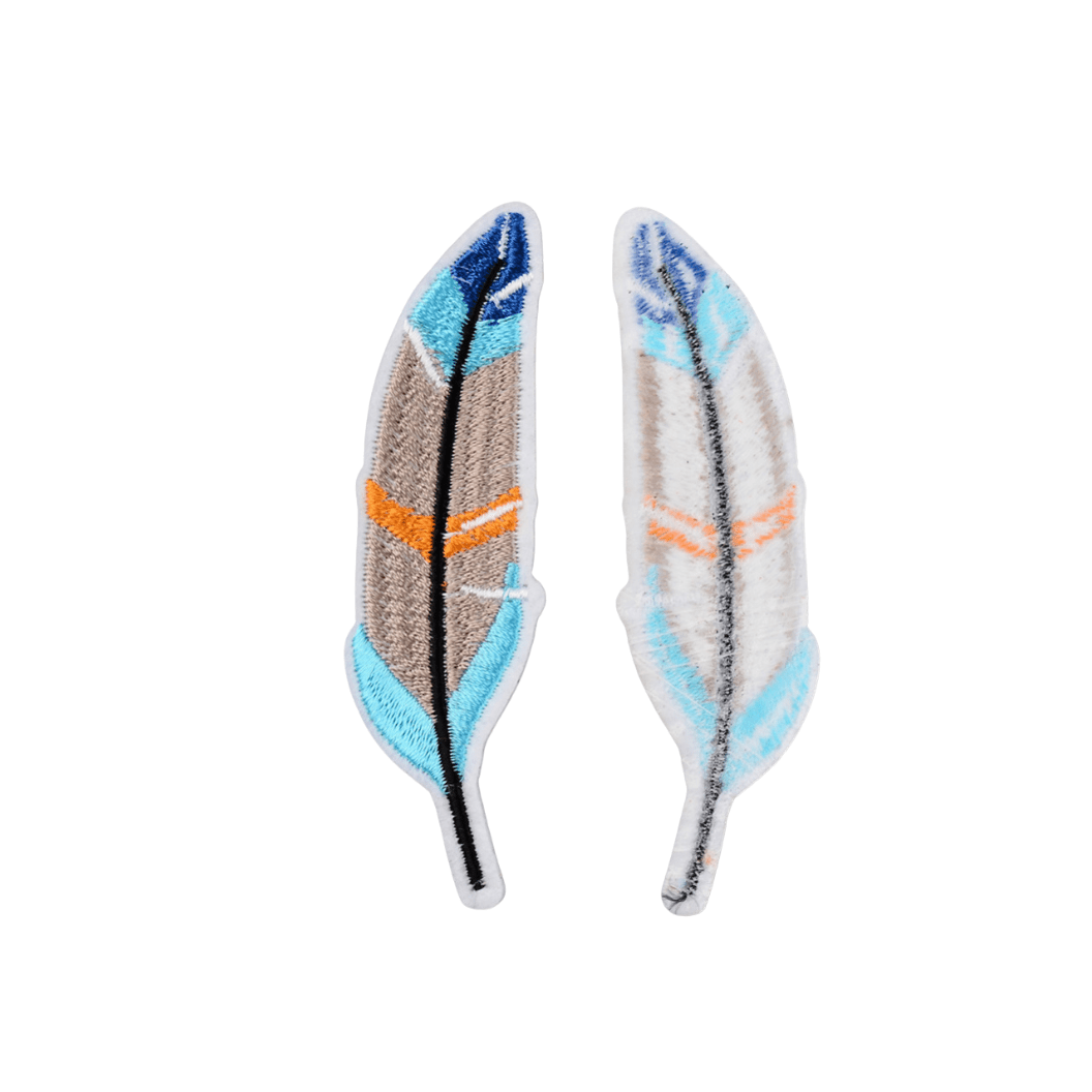 Front and back view of the Vibrant Oasis Feather Patch