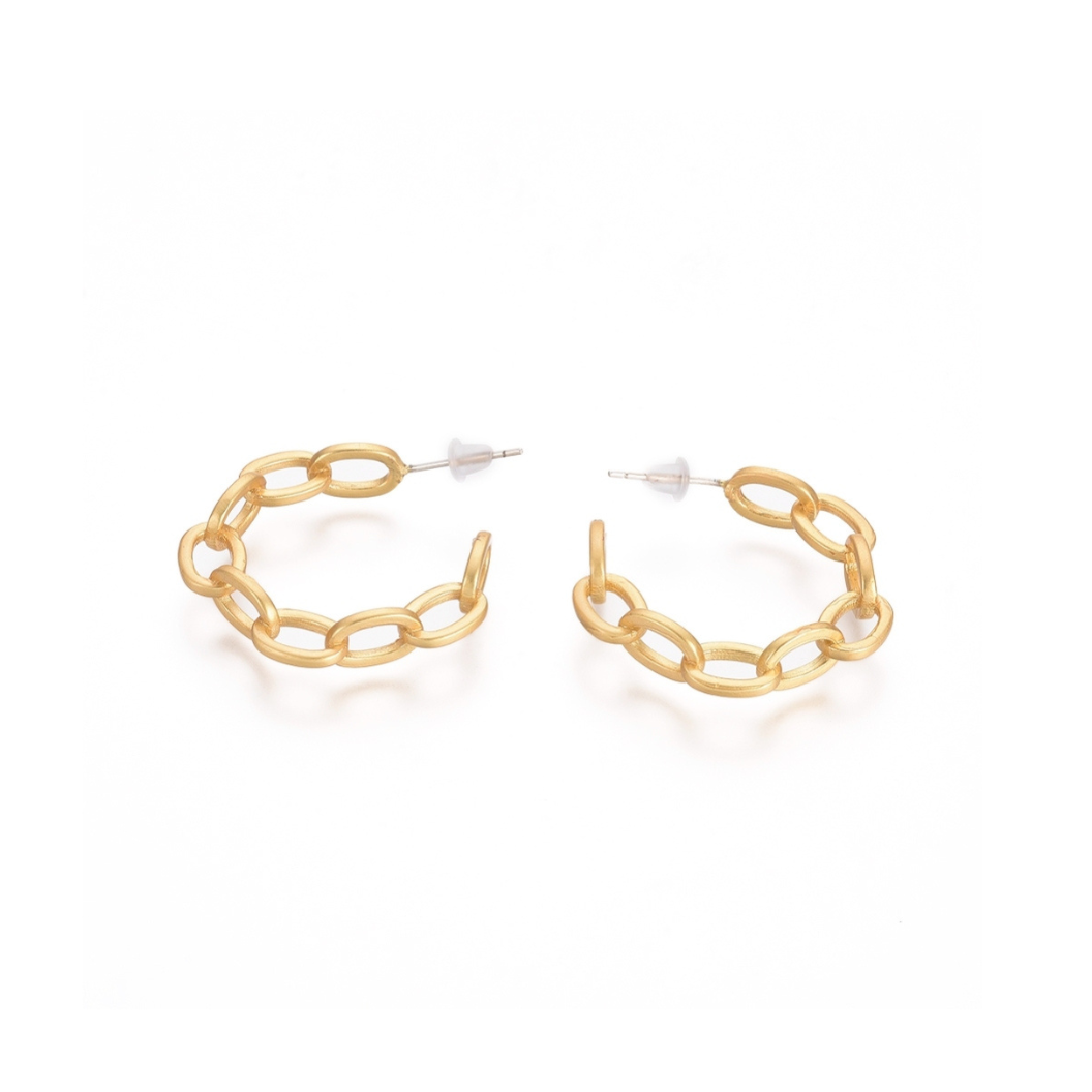Front view of the Gold Linked Hoops | Pair