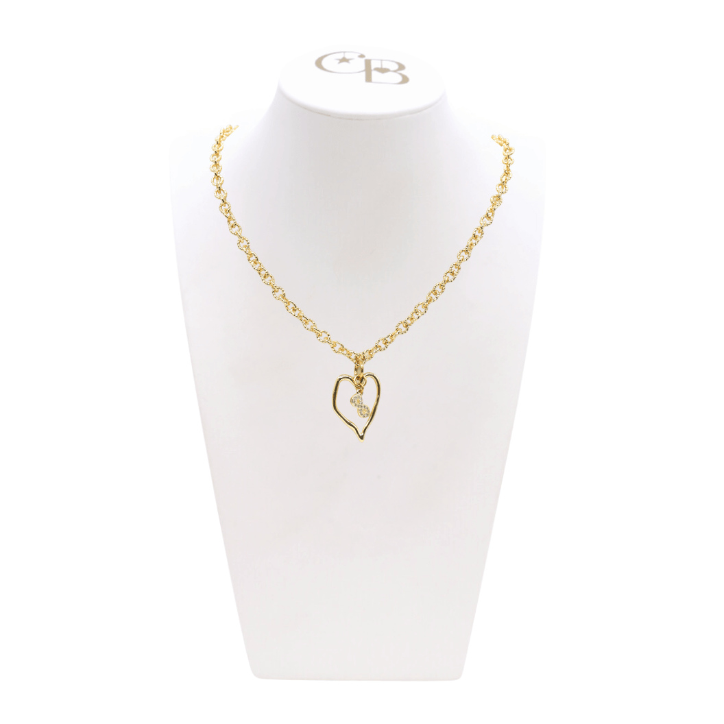 Front view of the Everlasting Love Necklace on CB Bust