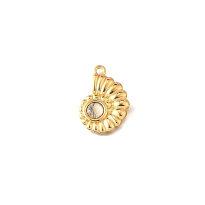 Front view of the Gold Conch Shell Charm