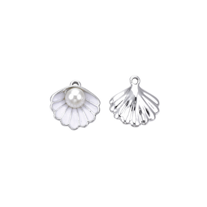 Front and back view of the Silver Oceana Oyster Charm