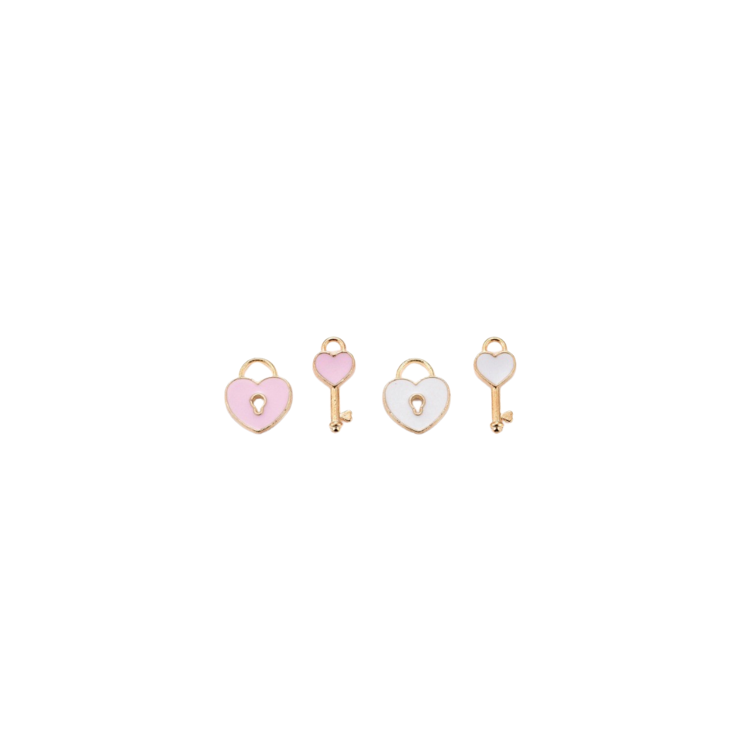 Front of the Gold Lock and Key Charm