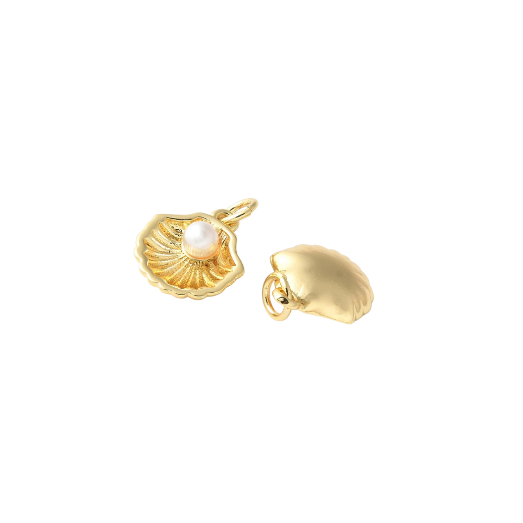 Gold Oceana Oyster Charm