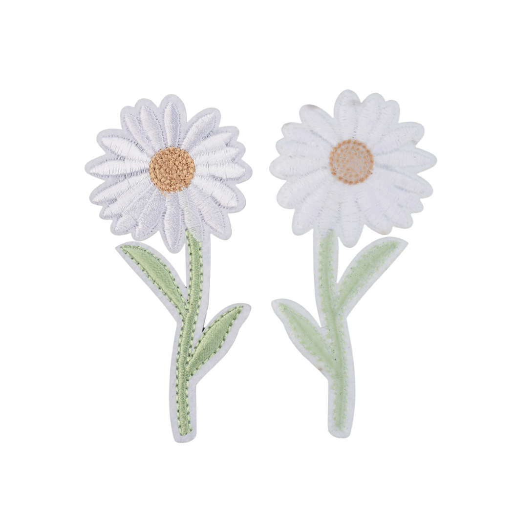 Front and back view of the Daisy Flower Patch - White