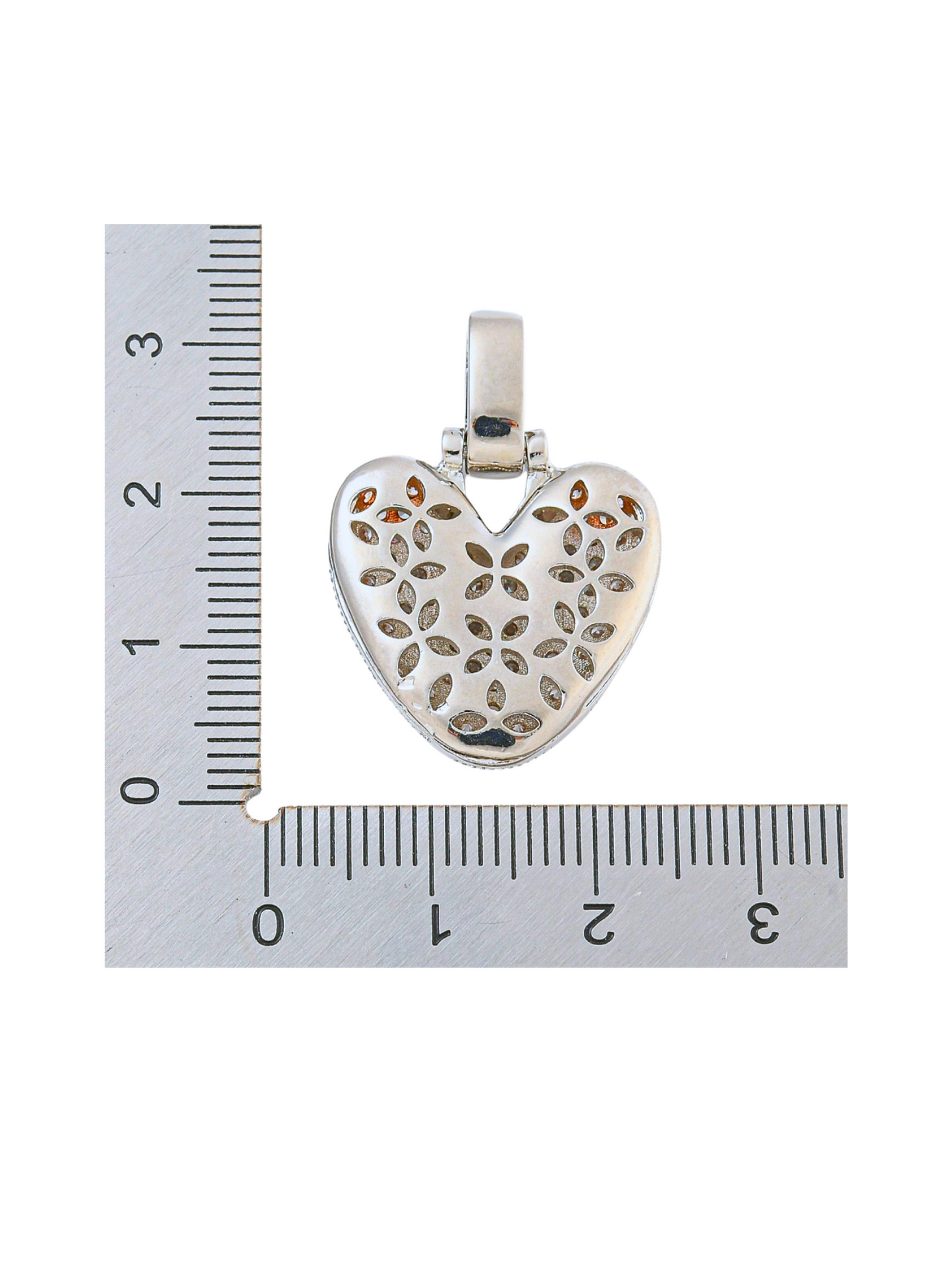 Back of the Silver Rhinestone Bubble Letter "V" Charm with a ruler