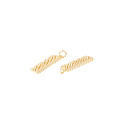 Front and back view of the Gold Comb Charm