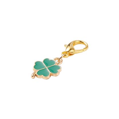 Side view of the Four Leaf Clover Shoe Charm