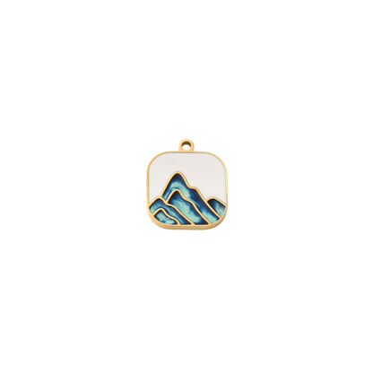 Transparent view of the Gold Mountain Range Pendant
