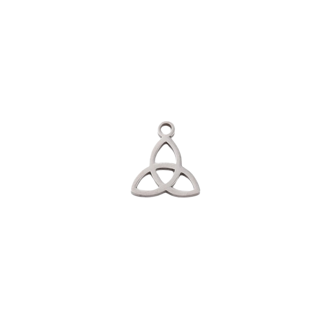 Transparent view of the Silver Eternal Trinity Charm