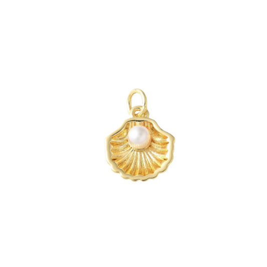 Front view of the Gold Oceana Oyster Charm