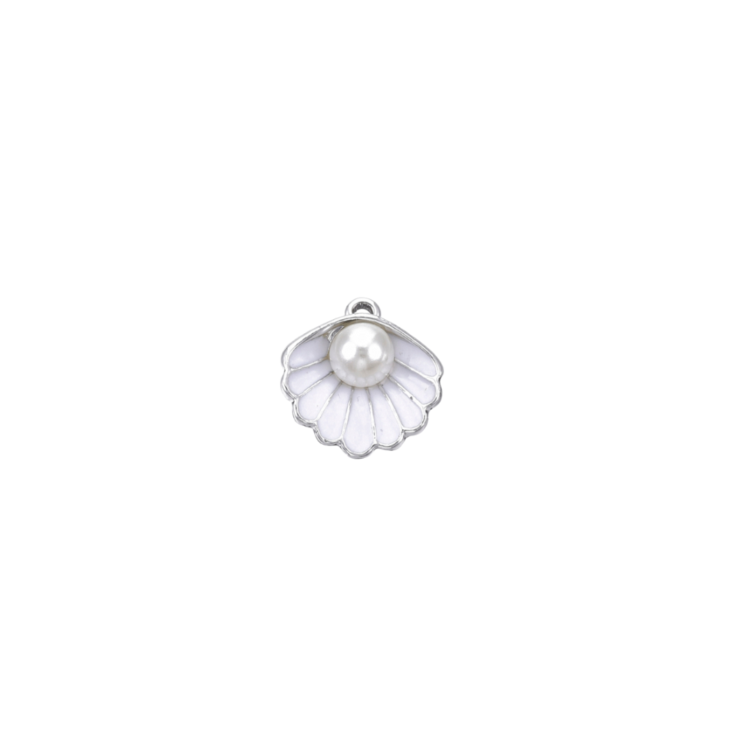 Transparent view of the Silver Oceana Oyster Charm