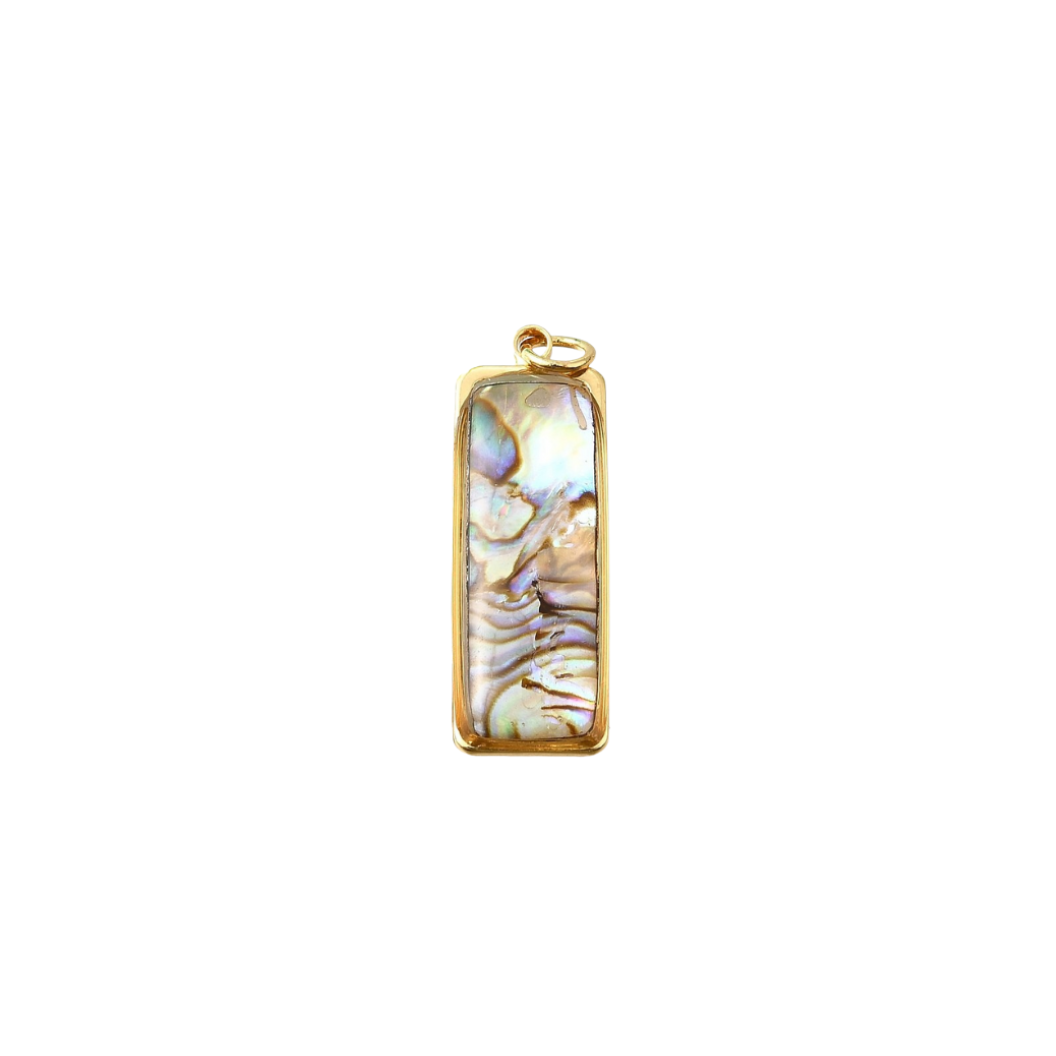 Front view of the Gold Tideglass Charm