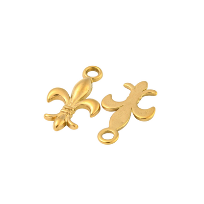 Front and back of the Gold Fleur De Lis Charm