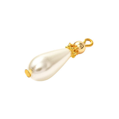 Side view of the Pearl Vintage Teardrop Charm